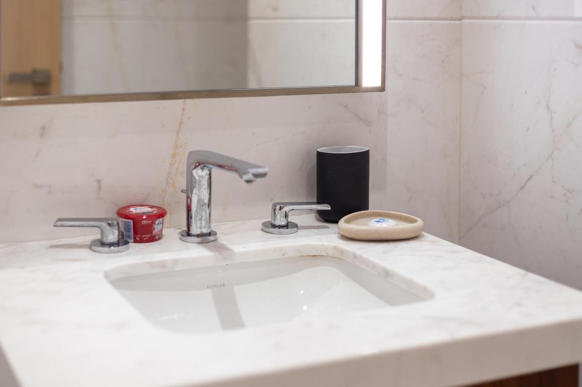 Modern 1Br Apartment, High Floor, Near Dubai Mall Dış mekan fotoğraf
